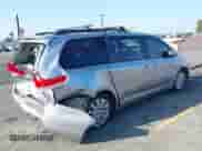 2014 Toyota Sienna XLE с VIN 5TDYK3DC9ES468879, выставлен на аукционе IAAI как лот 43021345 с пробегом 73 552 миль миль и . История ставок и продаж доступна на DreamBid. Изображение 4.