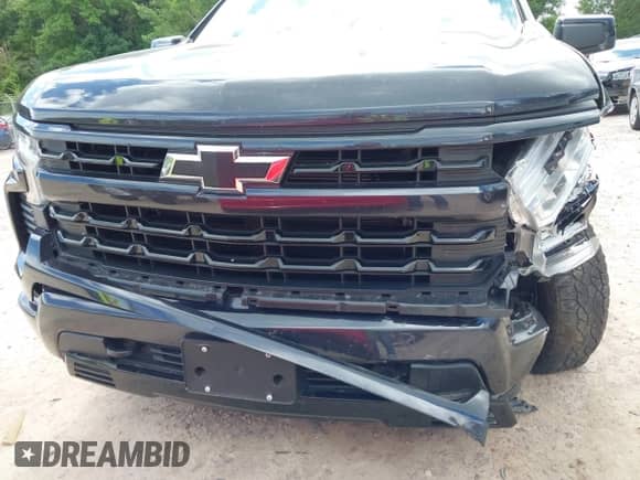 2023 Chevrolet Silverado 1500 RST with VIN 2GCUDEED3P1126138, listed as a IAAI auction lot 42827965 with 45,147 mi miles and . Bid and sale history available at DreamBid. Image 6.