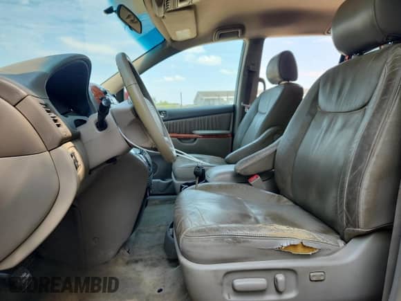 2006 Toyota Sienna XLE z VIN 5TDBA22C16S066202, wystawiony jako Copart lot #69227305 z przebiegiem 201 766 mil mil oraz Nie do naprawy • Non repairable. Historia ofert i sprzedaży dostępna na DreamBid. Obrazek 7.