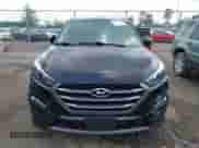 2016 Hyundai Tucson Limited z VIN KM8J33A28GU211538, wystawiony jako IAAI lot #42718878 z przebiegiem 80 358 mil mil oraz . Historia ofert i sprzedaży dostępna na DreamBid. Obrazek 12.