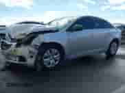 2011 Chevrolet Cruze LS с VIN 1G1PC5SH1B7256852, выставлен на аукционе IAAI как лот 43355777 с пробегом Не указан миль и . История ставок и продаж доступна на DreamBid. Изображение 18.