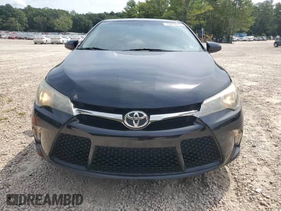 2017 Toyota Camry LE with VIN 4T1BF1FK4HU279264, listed as a Copart auction lot 70856295 with 137,729 mi miles and Salvage title. Bid and sale history available at DreamBid. Image 5.