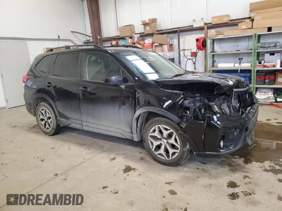 2020 Subaru Forester with VIN JF2SKEJC9LH534050, listed as a Copart auction lot 48313474 with 62,708 mi miles and . Bid and sale history available at DreamBid. Image 4.