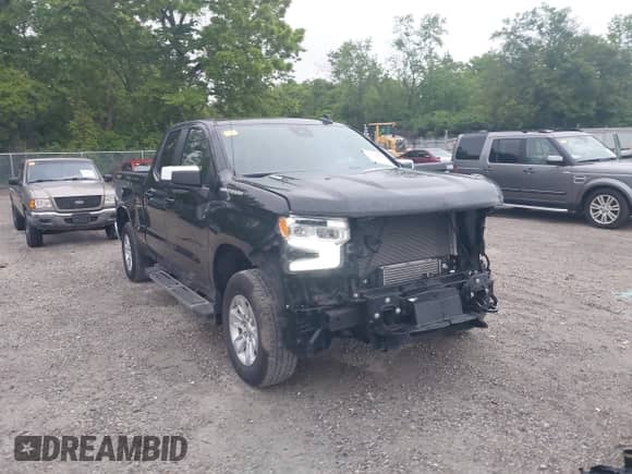 2024 Chevrolet Silverado 1500 LT with VIN 1GCRDDEK3RZ339597, listed as a IAAI auction lot 42299928 with 42,614 mi miles and . Bid and sale history available at DreamBid. Image 1.