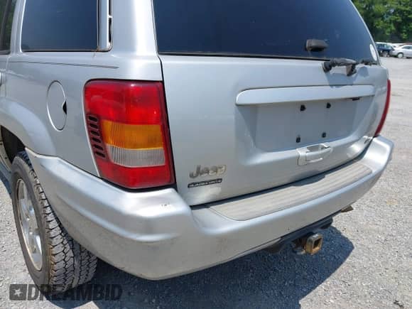 2003 Jeep Grand Cherokee Overland с VIN 1J8GW68J93C547390, выставлен на аукционе IAAI как лот 42420551 с пробегом 207 525 миль миль и . История ставок и продаж доступна на DreamBid. Изображение 15.