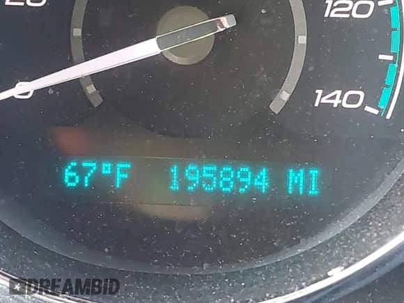 2012 Chevrolet Malibu 1LT z VIN 1G1ZC5EU8CF288089, wystawiony jako IAAI lot #43443742 z przebiegiem 195 894 mil mil oraz . Historia ofert i sprzedaży dostępna na DreamBid. Obrazek 12.