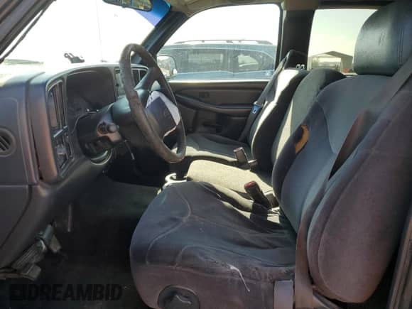 2001 Chevrolet Silverado 1500 with VIN 1GCEC19W71Z138478, listed as a Copart auction lot 55428915 with Not provided miles and Salvage title. Bid and sale history available at DreamBid. Image 7.