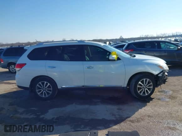 2015 Nissan Pathfinder SL z VIN 5N1AR2MN3FC664811, wystawiony jako IAAI lot #41472704 z przebiegiem 145 265 mil mil oraz . Historia ofert i sprzedaży dostępna na DreamBid. Obrazek 13.