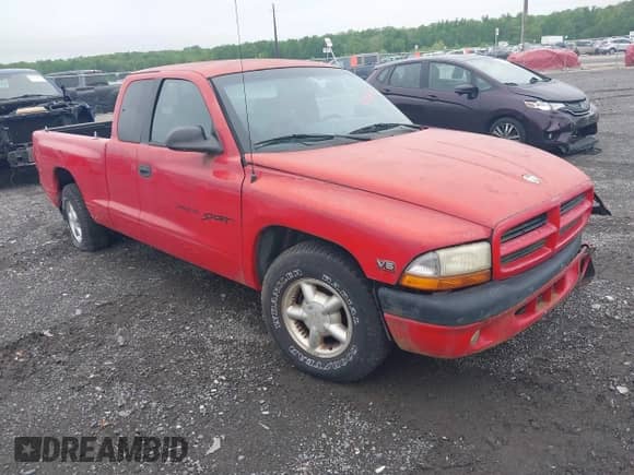 1998 Dodge Dakota SLT z VIN 1B7GL22X0WS741550, wystawiony jako IAAI lot #42176163 z przebiegiem 85 252 mil mil oraz . Historia ofert i sprzedaży dostępna na DreamBid. Obrazek 1.