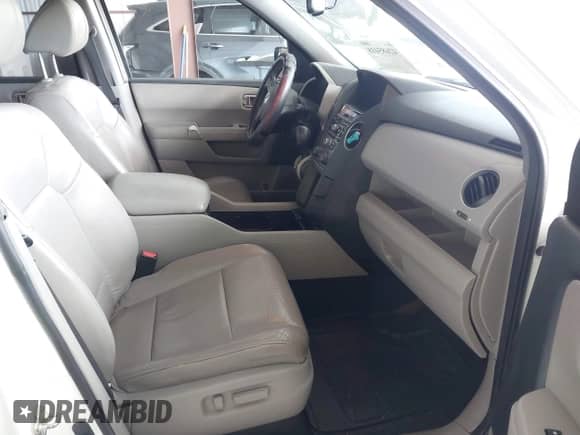 2014 Honda Pilot EX-L with VIN 5FNYF3H5XEB017402, listed as a IAAI auction lot 42685418 with 332,018 mi miles and . Bid and sale history available at DreamBid. Image 5.