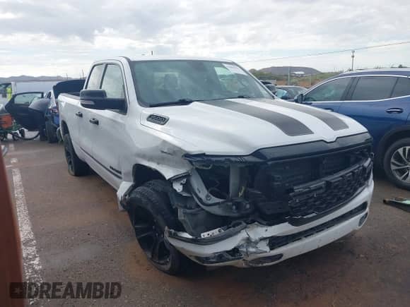 2022 Ram 1500 Big Horn z VIN 1C6RREBTXNN157330, wystawiony jako IAAI lot #42804761 z przebiegiem 51 408 mil mil oraz . Historia ofert i sprzedaży dostępna na DreamBid. Obrazek 13.