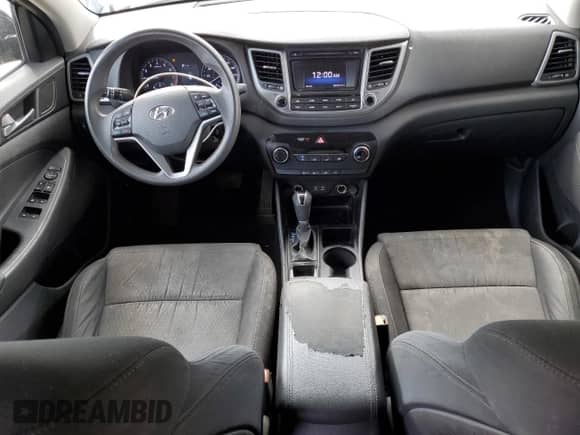 2016 Hyundai Tucson SE with VIN KM8J33A45GU061812, listed as a Copart auction lot 81575965 with 186,615 mi miles and Clean title. Bid and sale history available at DreamBid. Image 8.