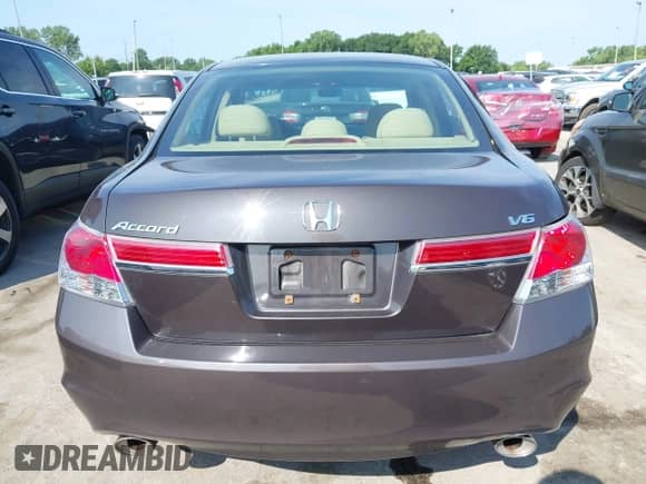2012 Honda Accord EX с VIN 1HGCP3F76CA003564, выставлен на аукционе IAAI как лот 42939899 с пробегом 97 847 миль миль и . История ставок и продаж доступна на DreamBid. Изображение 16.