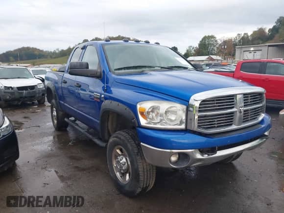 2008 Dodge 2500 SLT with VIN 3D7KS28A18G174085, listed as a IAAI auction lot 42993594 with 266,406 mi miles and . Bid and sale history available at DreamBid. Image 1.