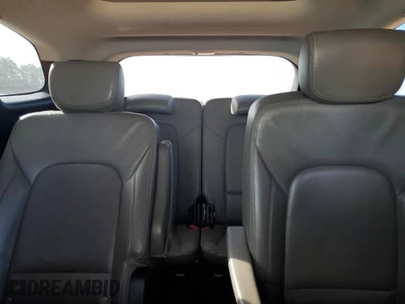 2017 Hyundai Santa Fe Limited Ultimate z VIN KM8SR4HF3HU175499, wystawiony jako Copart lot #80962035 z przebiegiem 190 463 mil mil oraz Czysty tytuł • Clean title. Historia ofert i sprzedaży dostępna na DreamBid. Obrazek 10.