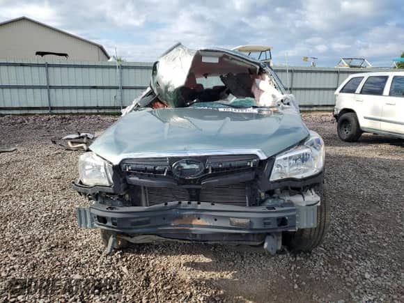 2016 Subaru Forester 2.5i z VIN JF2SJABC4GH500730, wystawiony jako Copart lot #70147875 z przebiegiem Nie podano mil oraz Szkoda całkowita • Salvage title. Historia ofert i sprzedaży dostępna na DreamBid. Obrazek 5.