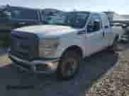 2013 Ford F-250 XL z VIN 1FT7X2A64DEA52619, wystawiony jako Copart lot #56963475 z przebiegiem 187 519 mil mil oraz Czysty tytuł • Clean title. Historia ofert i sprzedaży dostępna na DreamBid. Obrazek 1.