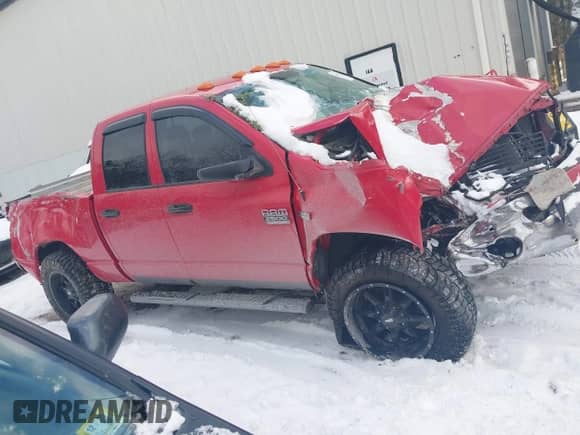 2007 Dodge 2500 SLT с VIN 1D7KS28D57J536040, выставлен на аукционе IAAI как лот 41519226 с пробегом 109 034 миль миль и . История ставок и продаж доступна на DreamBid. Изображение 13.