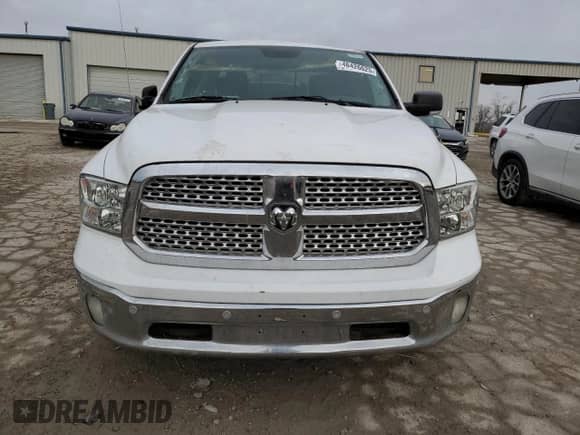 2016 Ram 1500 SLT z VIN 1C6RR7LM4GS418524, wystawiony jako Copart lot #46426625 z przebiegiem 181 520 mil mil oraz Czysty tytuł • Clean title. Historia ofert i sprzedaży dostępna na DreamBid. Obrazek 5.