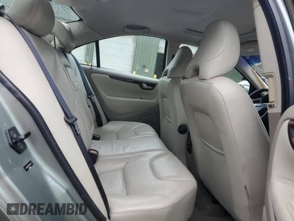 2008 Volvo S60 2.5T с VIN YV1RH592482676642, выставлен на аукционе Copart как лот 81754215 с пробегом 117 993 миль миль и Списание • Salvage title. История ставок и продаж доступна на DreamBid. Изображение 10.