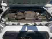 2021 Toyota Tacoma SR z VIN 5TFCZ5AN7MX267045, wystawiony jako Copart lot #65592105 z przebiegiem 40 992 mil mil oraz Szkoda całkowita • Salvage title. Historia ofert i sprzedaży dostępna na DreamBid. Obrazek 11.