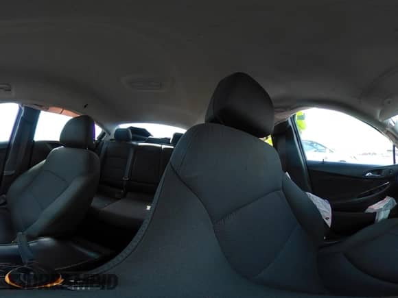 2017 Chevrolet Cruze LT z VIN 1G1BE5SM0H7228566, wystawiony jako IAAI lot #43263635 z przebiegiem 205 976 mil mil oraz . Historia ofert i sprzedaży dostępna na DreamBid. Obrazek 19.