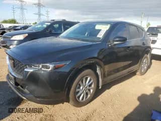 2024 Mazda CX-5 S Carbon Edition z VIN JM3KFBCM5R0357194, wystawiony jako Copart lot #69810105 z przebiegiem 43 722 mil mil oraz Szkoda całkowita • Salvage title. Historia ofert i sprzedaży dostępna na DreamBid. Obrazek 1.