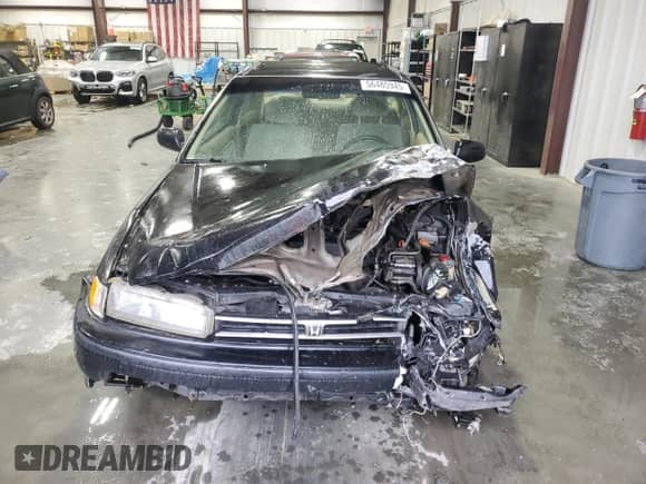 1993 Honda Accord with VIN 1HGCB7176PA022120, listed as a Copart auction lot 56485945 with 358,154 mi miles and Salvage title. Bid and sale history available at DreamBid. Image 5.