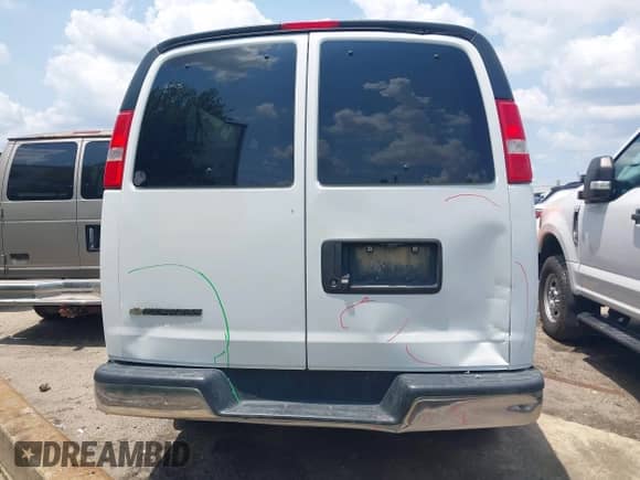 2020 Chevrolet Express Passenger LT с VIN 1GAZGPFG7L1228603, выставлен на аукционе IAAI как лот 42917657 с пробегом 54 144 миль миль и . История ставок и продаж доступна на DreamBid. Изображение 15.