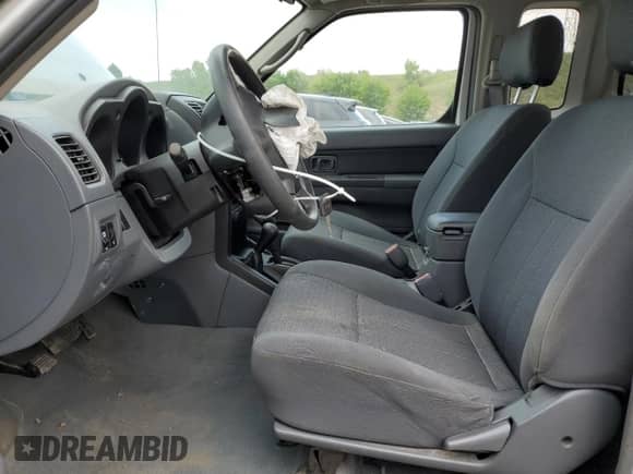 2004 Nissan Frontier XE Desert Runner с VIN 1N6ED26Y44C402138, выставлен на аукционе Copart как лот 58828425 с пробегом 125 143 миль миль и Списание • Salvage title. История ставок и продаж доступна на DreamBid. Изображение 7.