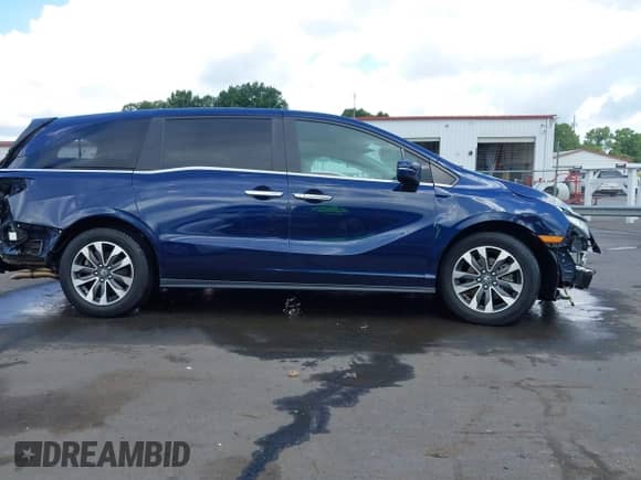 2023 Honda Odyssey EX-L with VIN 5FNRL6H60PB035093, listed as a IAAI auction lot 42744574 with 69,569 mi miles and . Bid and sale history available at DreamBid. Image 13.