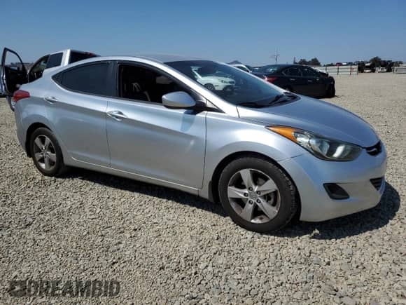 2013 Hyundai Elantra GLS с VIN KMHDH4AE3DU791372, выставлен на аукционе Copart как лот 80747155 с пробегом 112 752 миль миль и Списание • Salvage title. История ставок и продаж доступна на DreamBid. Изображение 4.