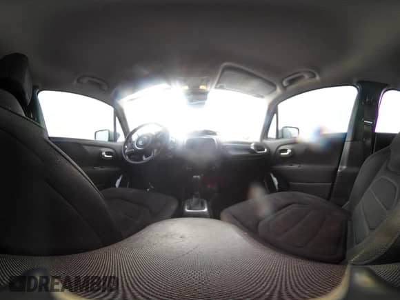 2018 Jeep Renegade Latitude with VIN ZACCJABB5JPJ67879, listed as a IAAI auction lot 42754749 with 114,217 mi miles and . Bid and sale history available at DreamBid. Image 21.