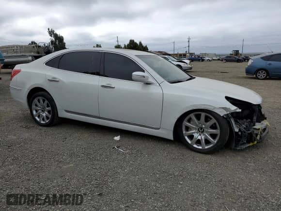 2012 Hyundai Equus Signature с VIN KMHGH4JH3CU054047, выставлен на аукционе Copart как лот 53781515 с пробегом 173 299 миль миль и Списание • Salvage title. История ставок и продаж доступна на DreamBid. Изображение 4.