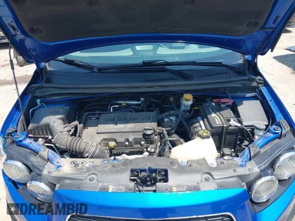 2016 Chevrolet Sonic LT z VIN 1G1JC5SBXG4122318, wystawiony jako IAAI lot #42441420 z przebiegiem 26 574 mil mil oraz . Historia ofert i sprzedaży dostępna na DreamBid. Obrazek 10.