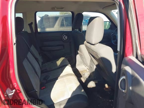 2007 Dodge Nitro SXT with VIN 1D8GU28K37W563976, listed as a IAAI auction lot 43342995 with 219,905 mi miles and . Bid and sale history available at DreamBid. Image 8.