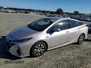 2020 Toyota Prius LE с VIN JTDKARFP7L3160331, выставлен на аукционе Copart как лот 90315935 с пробегом 38 333 миль миль и Списание • Salvage title. История ставок и продаж доступна на DreamBid. Изображение 1.