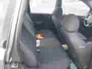 2008 Chevrolet Aveo LS z VIN KL1TD66658B110470, wystawiony jako IAAI lot #41802890 z przebiegiem 116 376 mil mil oraz . Historia ofert i sprzedaży dostępna na DreamBid. Obrazek 8.