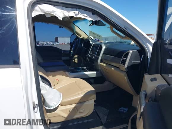 2019 Ford F-250 XL with VIN 1FT7W2B67KEE21553, listed as a IAAI auction lot 41850136 with 157,012 mi miles and . Bid and sale history available at DreamBid. Image 5.
