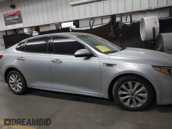 2016 Kia Optima EX with VIN 5XXGU4L39GG118461, listed as a IAAI auction lot 43322619 with 127,658 mi miles and . Bid and sale history available at DreamBid. Image 13.
