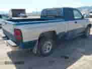 1998 Dodge 1500 z VIN 3B7HF13Z3WG149492, wystawiony jako IAAI lot #42215599 z przebiegiem 119 934 mil mil oraz . Historia ofert i sprzedaży dostępna na DreamBid. Obrazek 4.