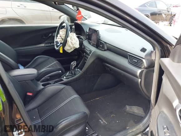 2021 Hyundai Veloster с VIN KMHT36AH0MU009836, выставлен на аукционе IAAI как лот 42416488 с пробегом 28 247 миль миль и . История ставок и продаж доступна на DreamBid. Изображение 5.