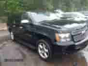 2008 Chevrolet Suburban LTZ with VIN 1GNFK16338J221195, listed as a IAAI auction lot 42243746 with 199,707 mi miles and . Bid and sale history available at DreamBid. Image 1.