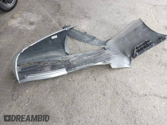 2017 Toyota Camry XLE с VIN 4T1BF1FK5HU750886, выставлен на аукционе IAAI как лот 43417821 с пробегом 158 916 миль миль и . История ставок и продаж доступна на DreamBid. Изображение 12.