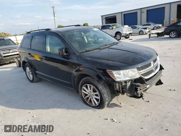 2017 Dodge Journey SXT with VIN 3C4PDCBG3HT572516, listed as a Copart auction lot 90021075 with 202,785 mi miles and Clean title. Bid and sale history available at DreamBid. Image 4.