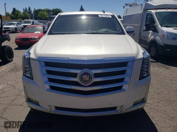 2015 Cadillac Escalade ESV Premium с VIN 1GYS4JKJ2FR267308, выставлен на аукционе Copart как лот 66215895 с пробегом 108 784 миль миль и Списание • Salvage title. История ставок и продаж доступна на DreamBid. Изображение 5.