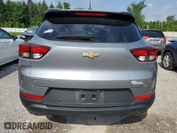 2024 Chevrolet TrailBlazer LS with VIN KL79MNSL3RB044606, listed as a Copart auction lot 63203375 with 17,956 mi miles and Salvage title. Bid and sale history available at DreamBid. Image 6.