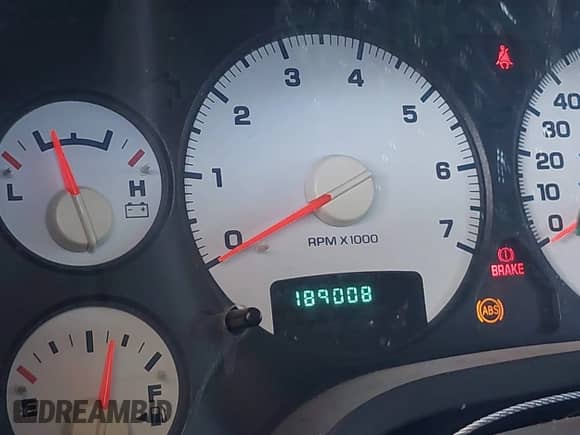 2004 Dodge 1500 SLT with VIN 1D7HU18D54S785992, listed as a IAAI auction lot 42931452 with 189,008 mi miles and . Bid and sale history available at DreamBid. Image 15.