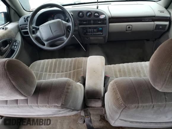 1999 Chevrolet Lumina с VIN 2G1WL52M5X9201271, выставлен на аукционе Copart как лот 58366545 с пробегом 136 728 миль миль и Списание • Salvage title. История ставок и продаж доступна на DreamBid. Изображение 8.