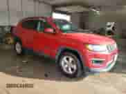 2019 Jeep Compass Altitude with VIN 3C4NJCBB2KT616176, listed as a Copart auction lot 80668455 with 73,518 mi miles and Salvage title. Bid and sale history available at DreamBid. Image 4.